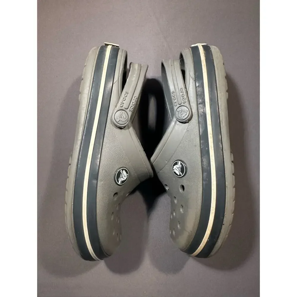 CROCS Crocband Classic Clog in Light Gray